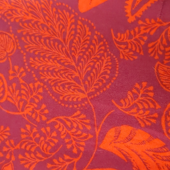 Tropical Sleeveless Blouse - Picture 12 of 12